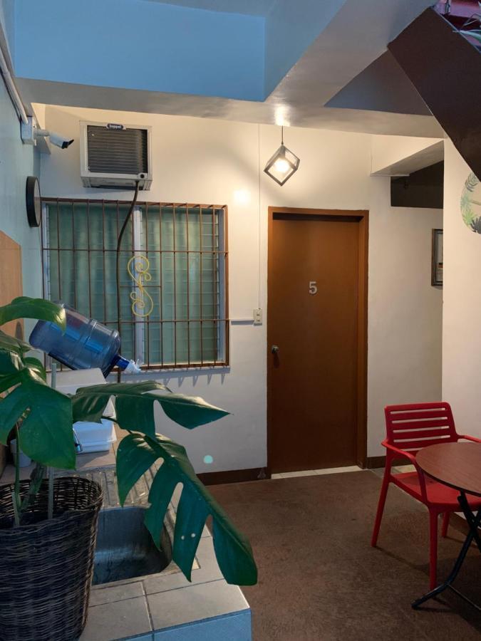 Brielles Travellers Inn 타그빌라란 외부 사진